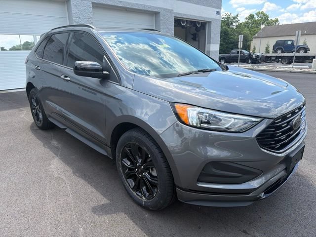 Certified 2024 Ford Edge SE w/ Black Appearance Package AWD/4WD image 8