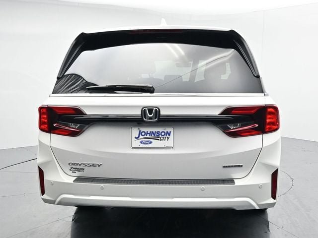 Used 2025 Honda Odyssey Touring image 7