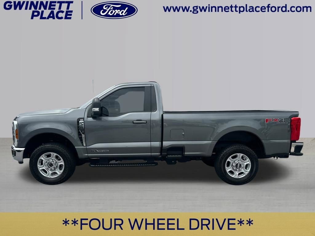 Certified 2025 Ford F250 XLT AWD/4WD image 9