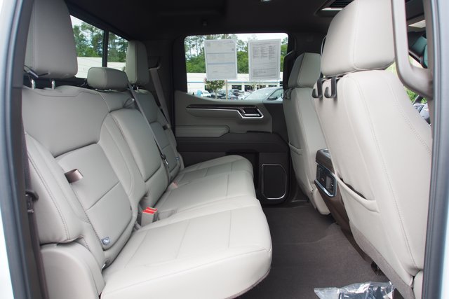 Used 2026 Chevrolet Silverado 1500 LTZ w/ LTZ Premium Package AWD/4WD image 15
