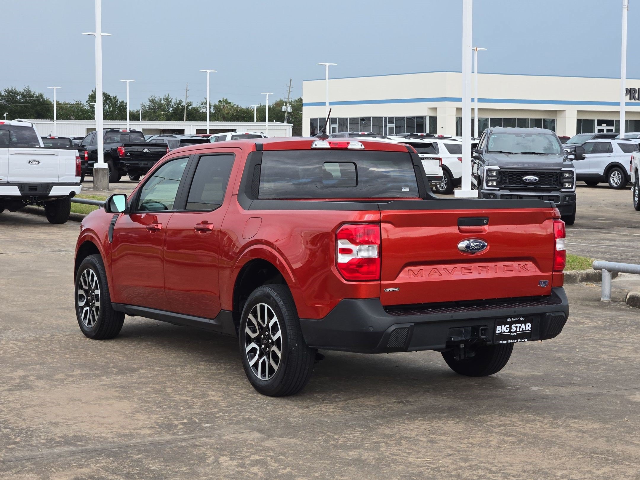 Certified 2024 Ford Maverick Lariat FWD image 7