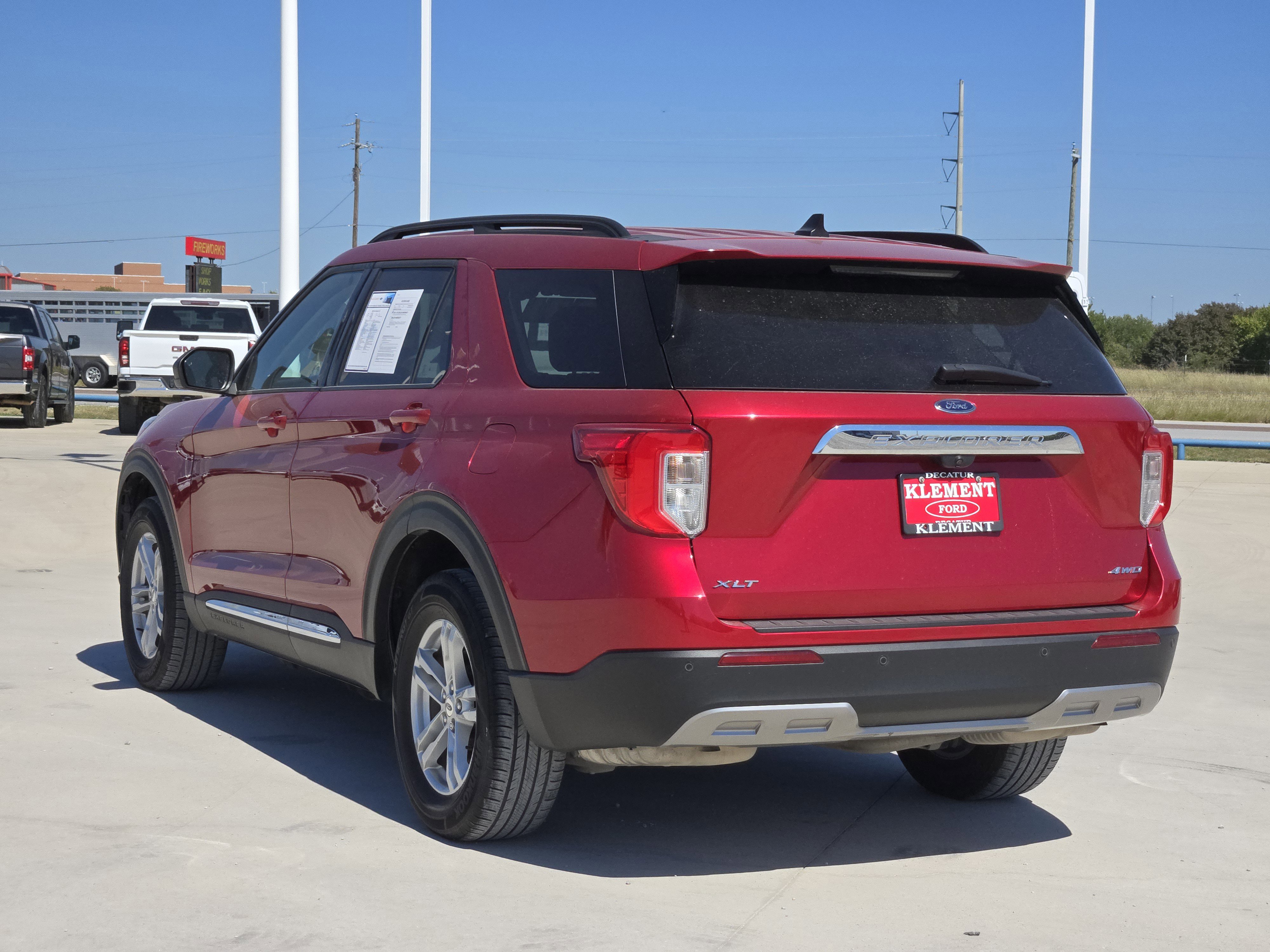 Certified 2022 Ford Explorer XLT w/ Equipment Group 202A image 3