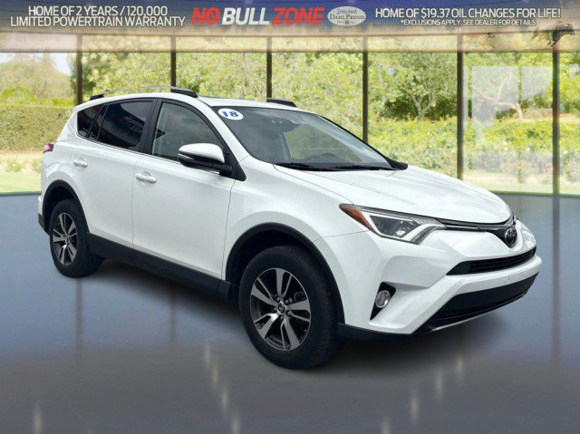 Used 2018 Toyota RAV4 XLE w/ Plus Extra Value Package AWD/4WD image 7