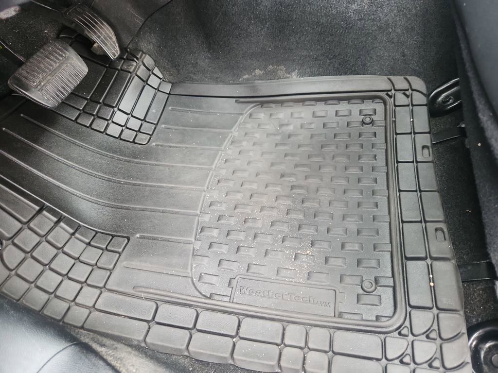 Used 2019 Subaru Forester Limited image 28