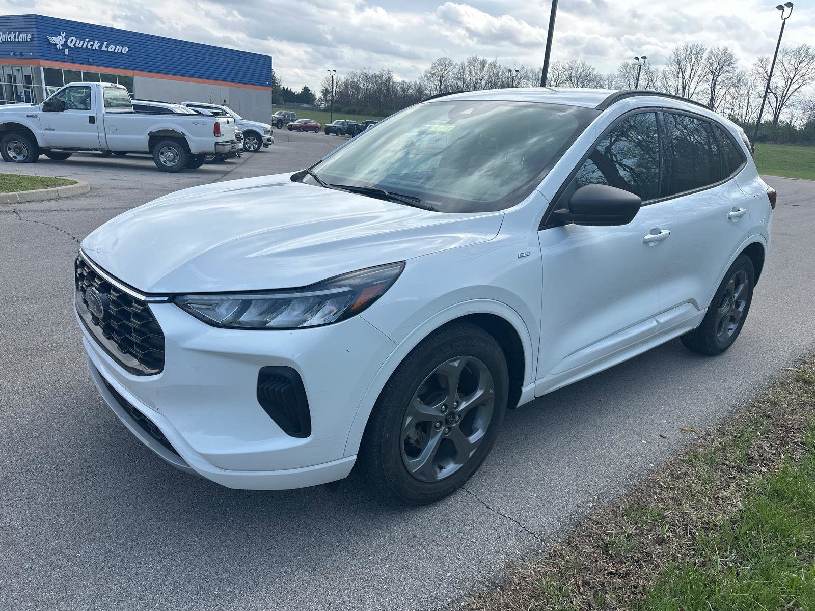 Certified 2023 Ford Escape ST-Line w/ Cold Weather Package image 7