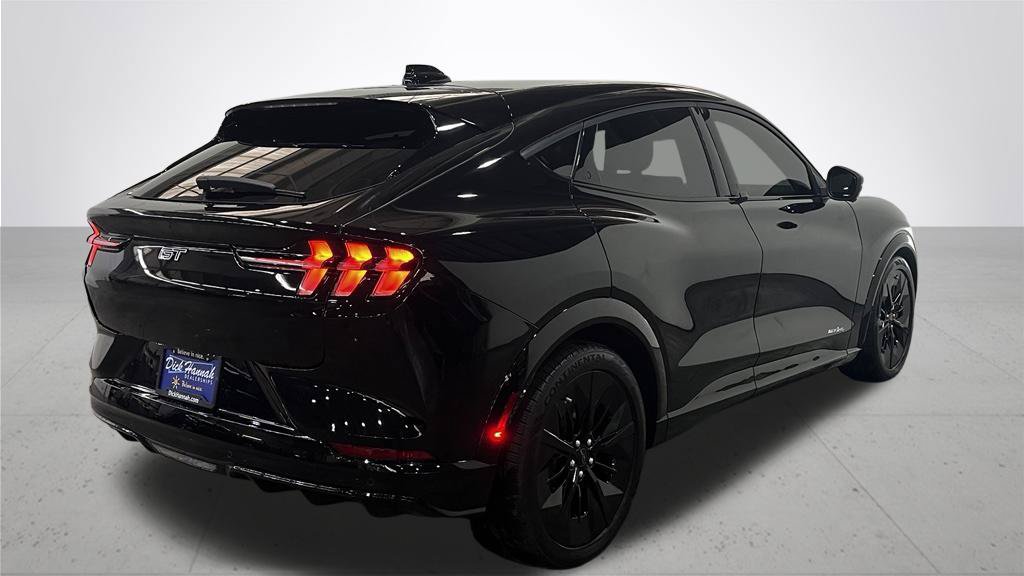 Certified 2025 Ford Mustang Mach-E GT AWD/4WD image 9
