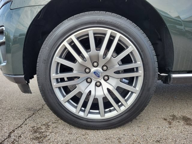 Certified 2023 Ford Expedition Limited AWD/4WD image 9