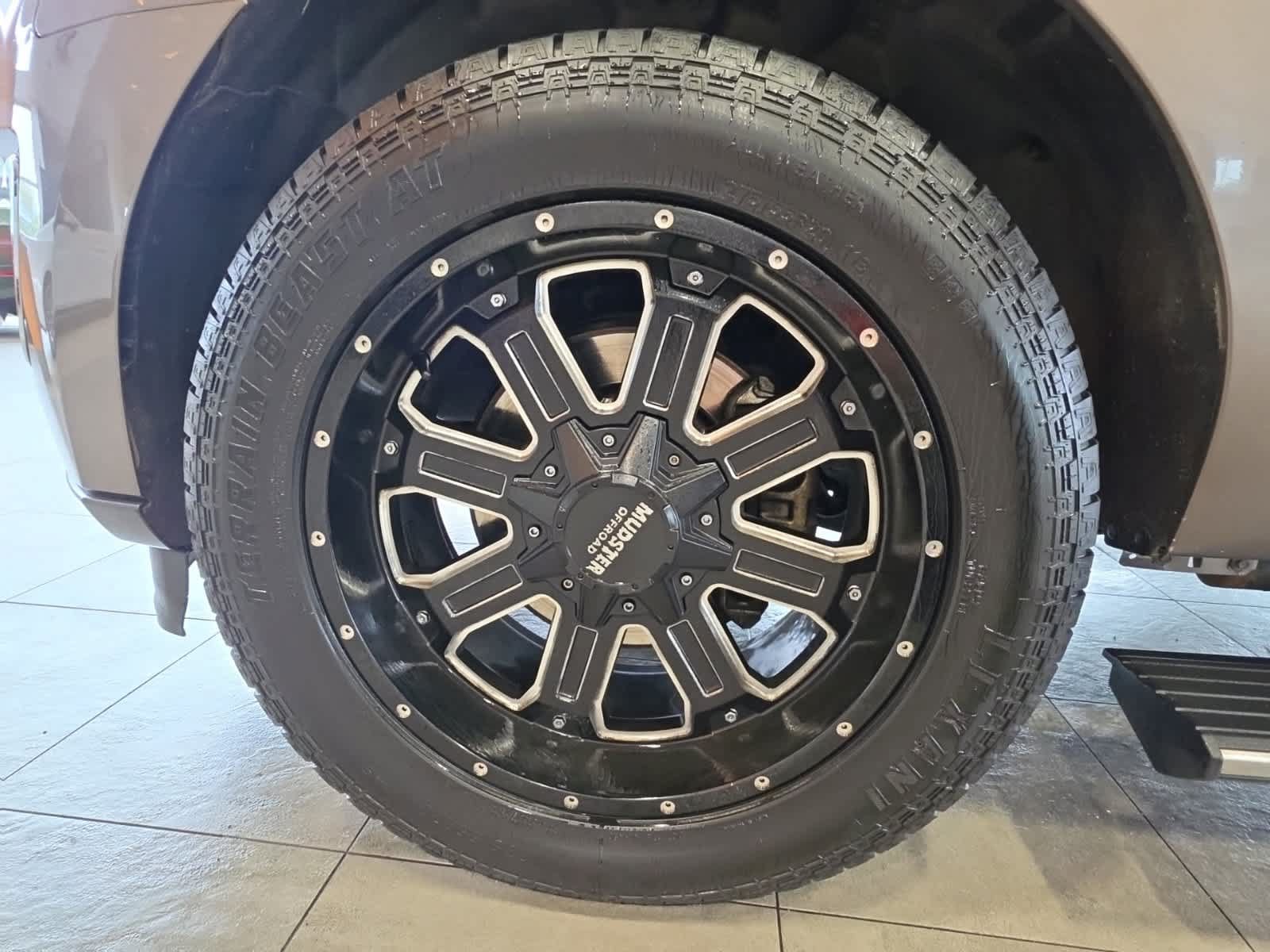 Certified 2019 Ford Expedition Limited w/ Equipment Group 301A AWD/4WD image 16