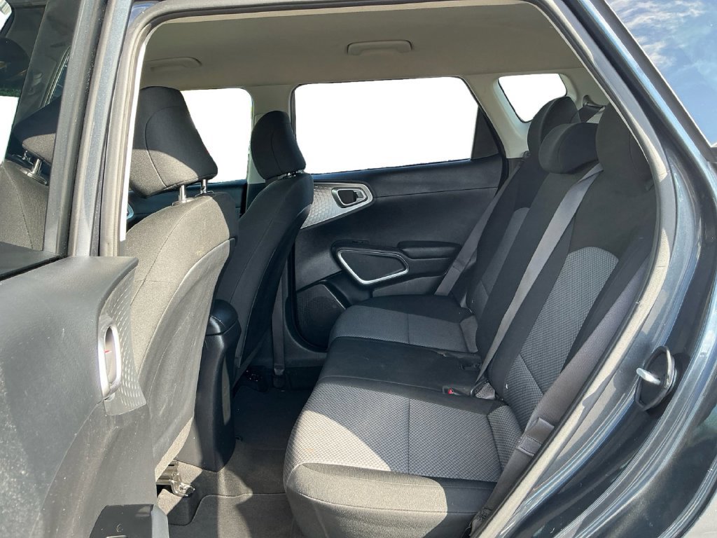 Used 2020 Kia Soul LX FWD image 21