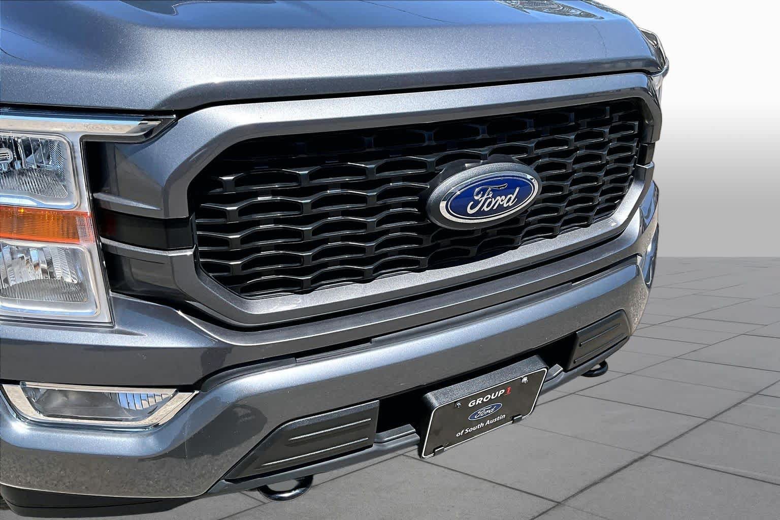 Certified 2022 Ford F150 XL w/ STX Appearance Package AWD/4WD image 33