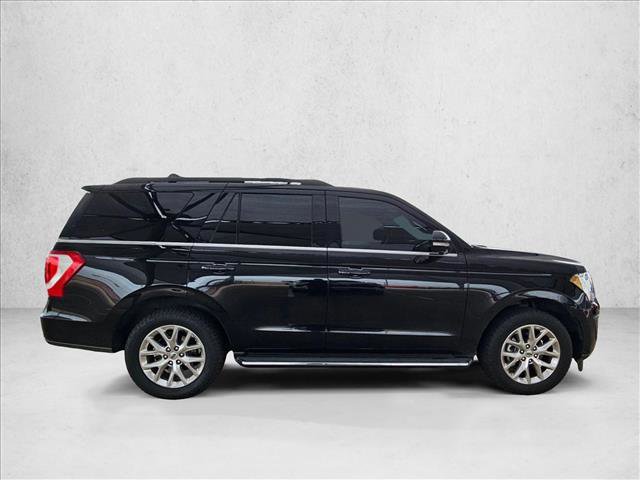 Certified 2021 Ford Expedition XLT RWD image 4