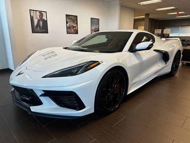Used 2023 Chevrolet Corvette Stingray Preferred Cpe w/ Z51 Performance Package RWD image 9