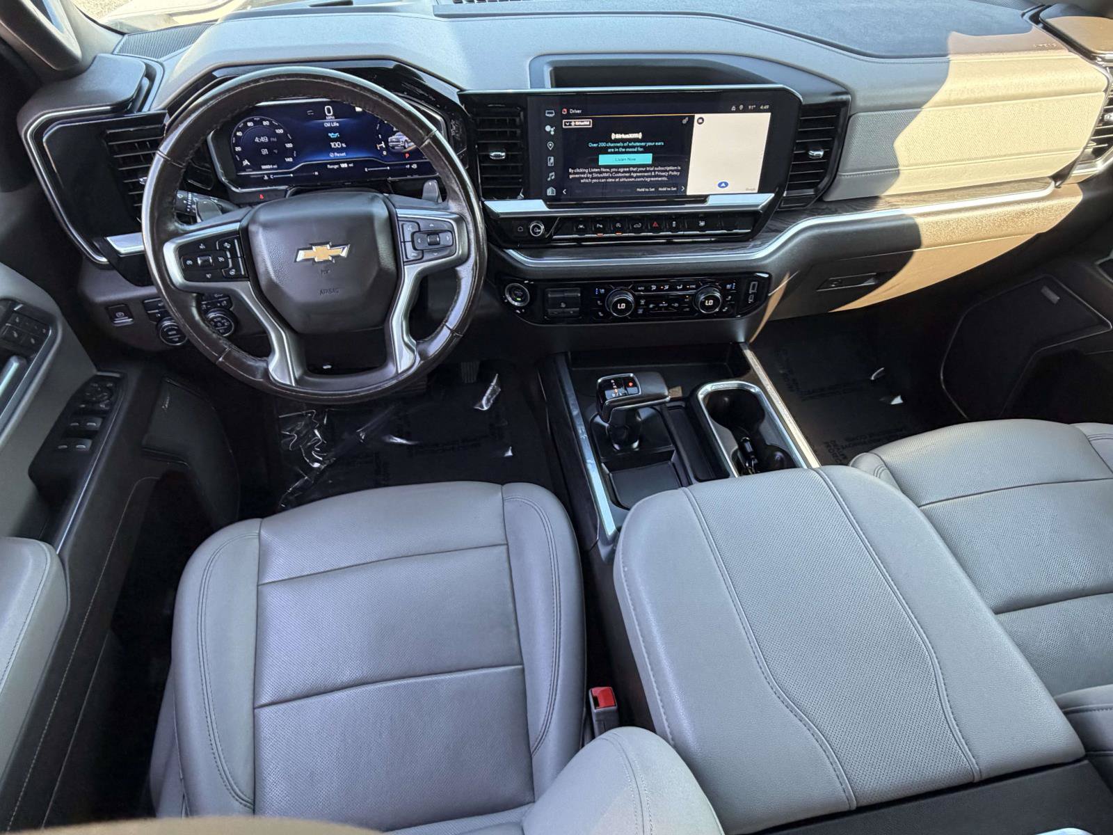 Used 2023 Chevrolet Silverado 1500 LTZ w/ LTZ Premium Package AWD/4WD image 7