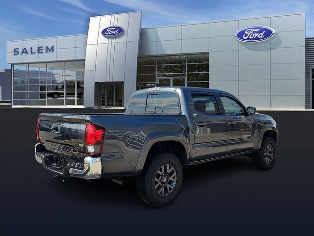 Used 2023 Toyota Tacoma SR5 AWD/4WD image 3