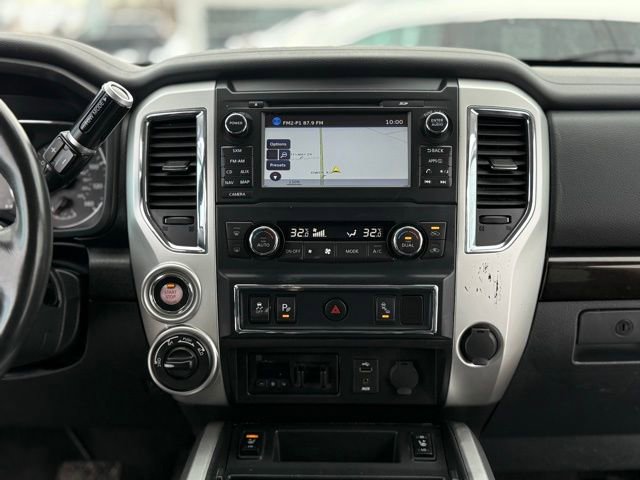 Used 2016 Nissan Titan XD image 25