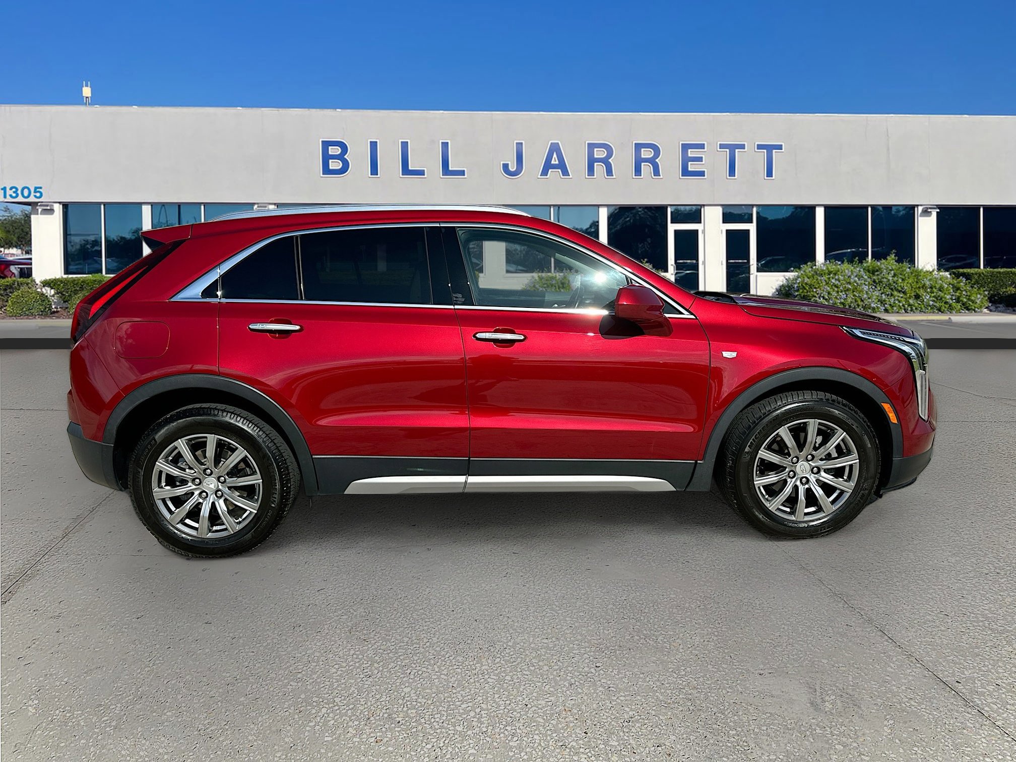 Used 2019 Cadillac XT4 Premium Luxury image 6
