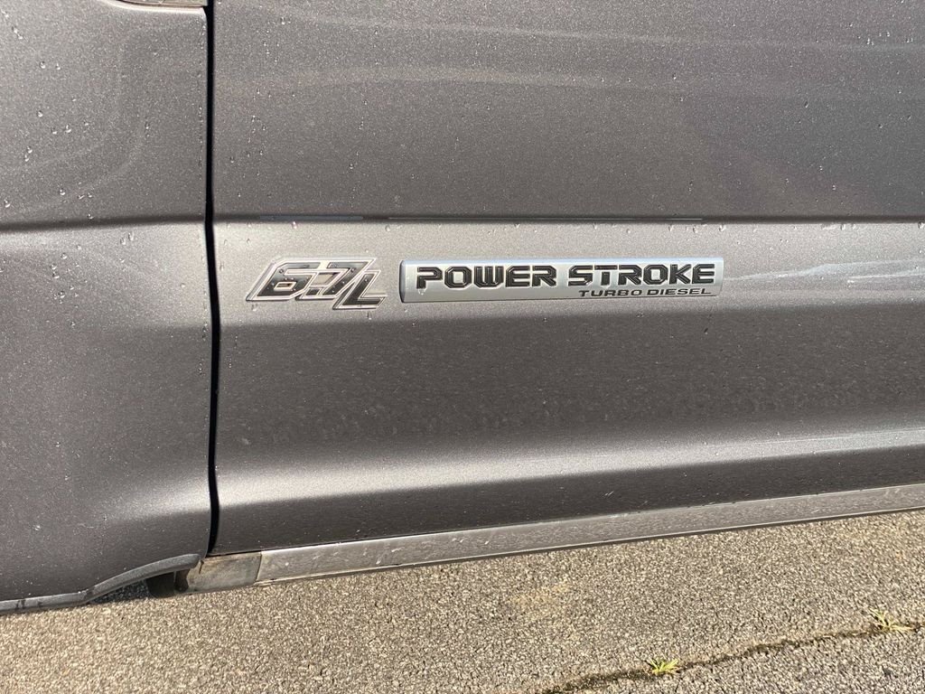 Certified 2022 Ford F350 Platinum w/ FX4 Off-Road Package AWD/4WD image 11