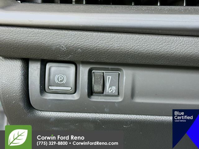 Used 2024 Cadillac XT4 Premium Luxury w/ Technology Package image 14