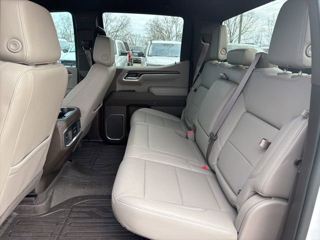 Used 2023 GMC Sierra 1500 SLT w/ SLT Premium Package image 13