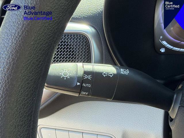 Used 2025 Kia Soul LX FWD image 28