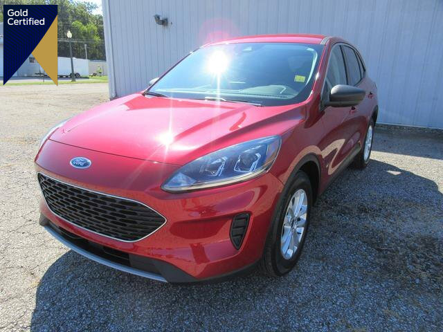 Certified 2022 Ford Escape SE w/ Cold Weather Package