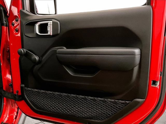 Used 2022 Jeep Wrangler Sport AWD/4WD image 23