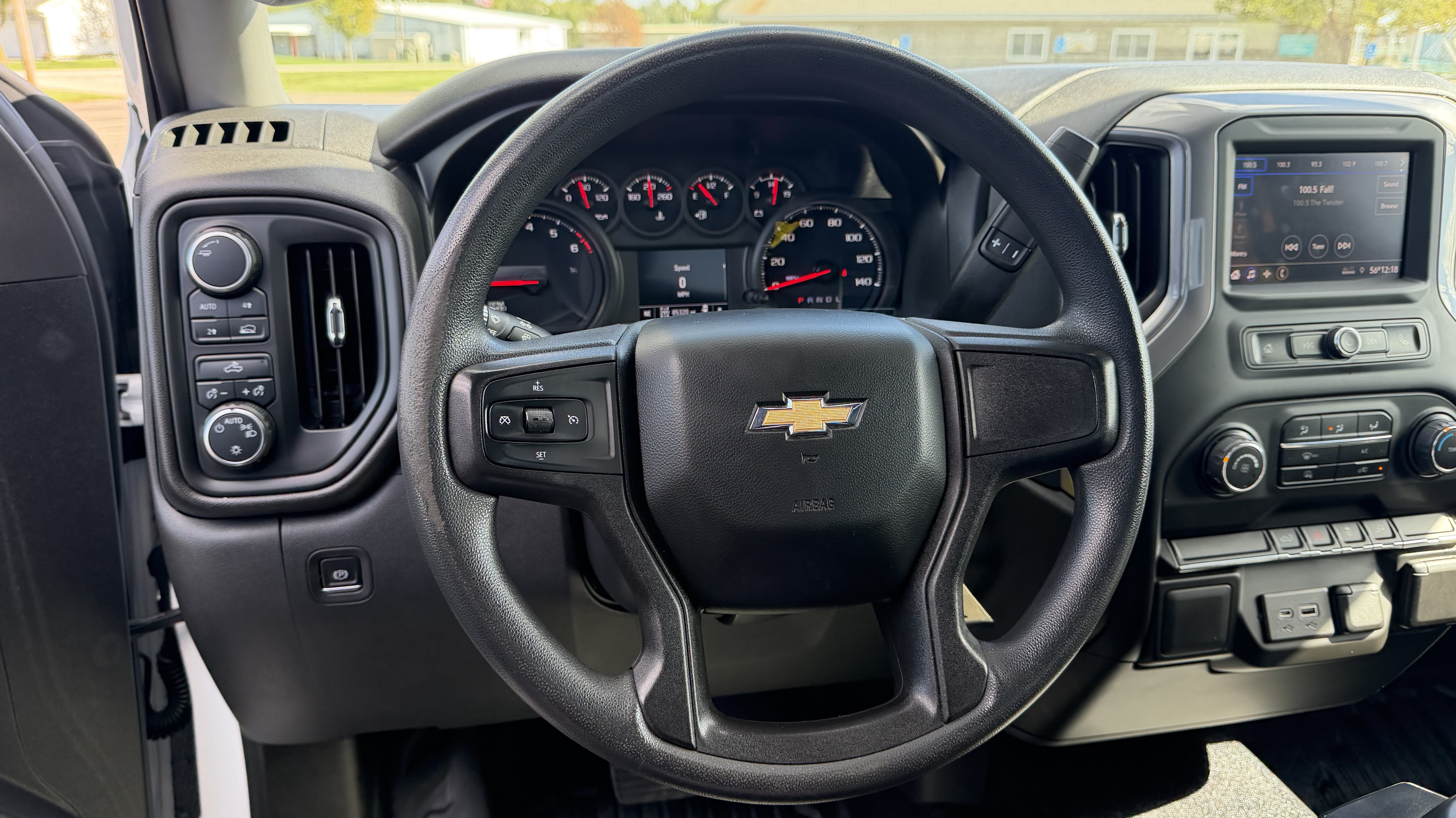 Used 2021 Chevrolet Silverado 1500 W/T w/ WT Fleet Convenience Package AWD/4WD image 25