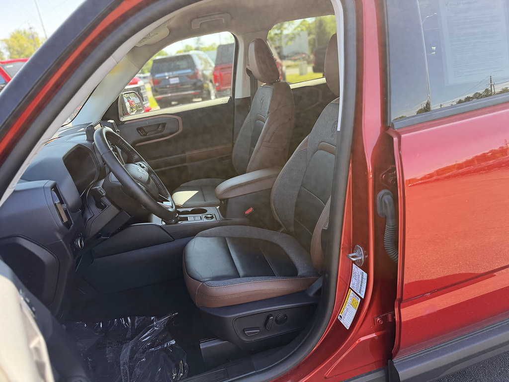 Certified 2023 Ford Bronco Sport Outer Banks AWD/4WD image 12