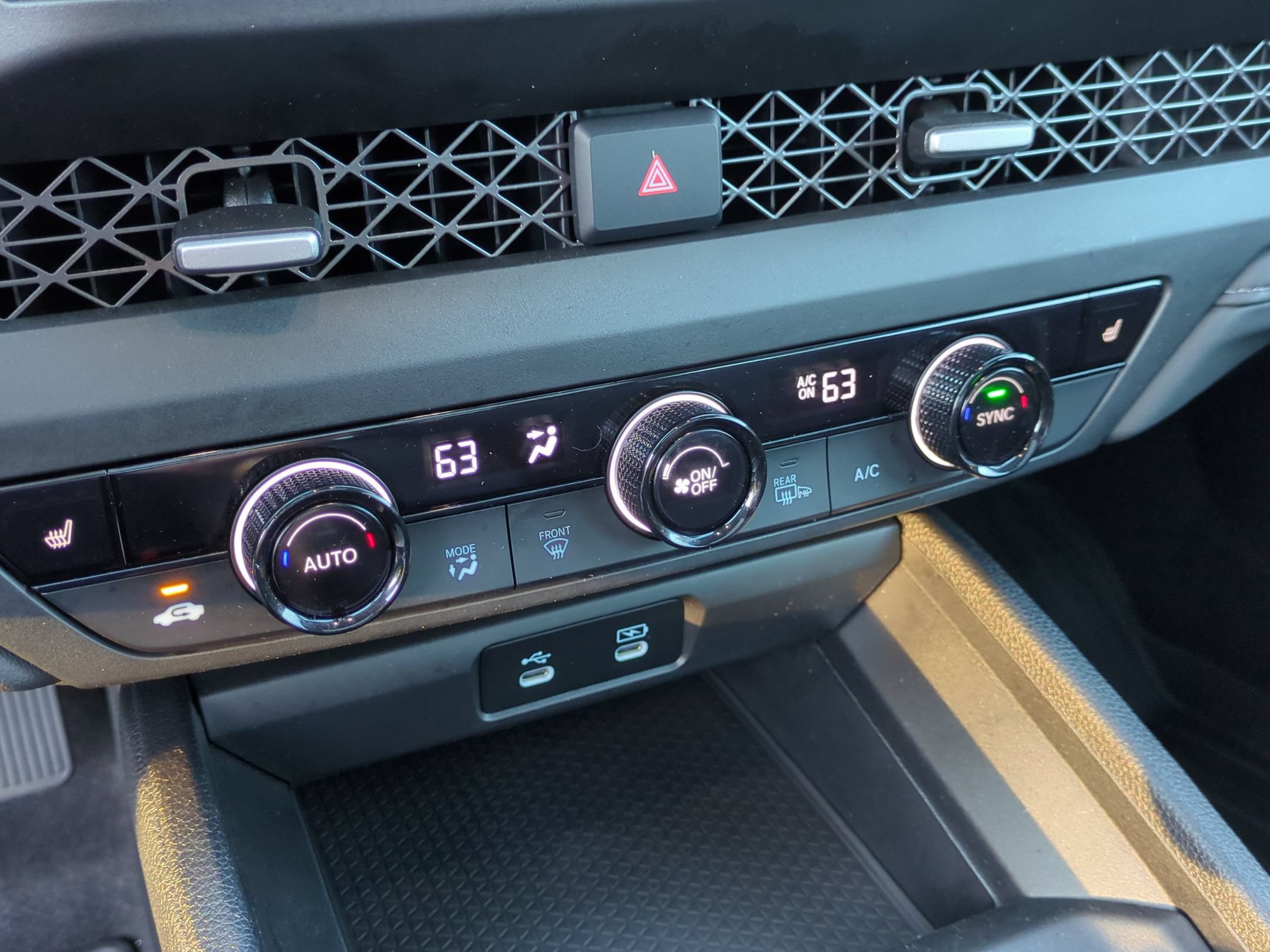 Used 2025 Honda Accord SE image 27