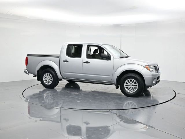 Used 2021 Nissan Frontier SV image 3