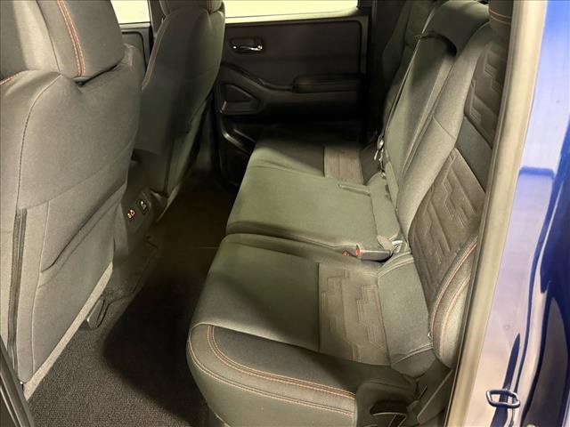Used 2022 Nissan Frontier PRO-4X image 14