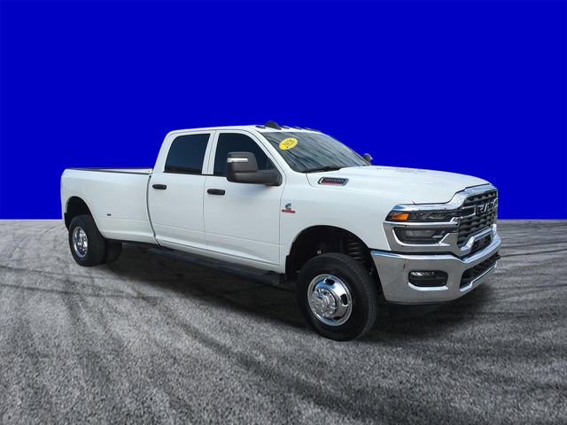 Used 2026 RAM 3500 Tradesman AWD/4WD image 2