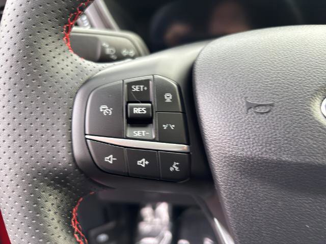 Certified 2025 Ford Escape ST-Line Elite w/ Class II Trailer Tow Package image 18