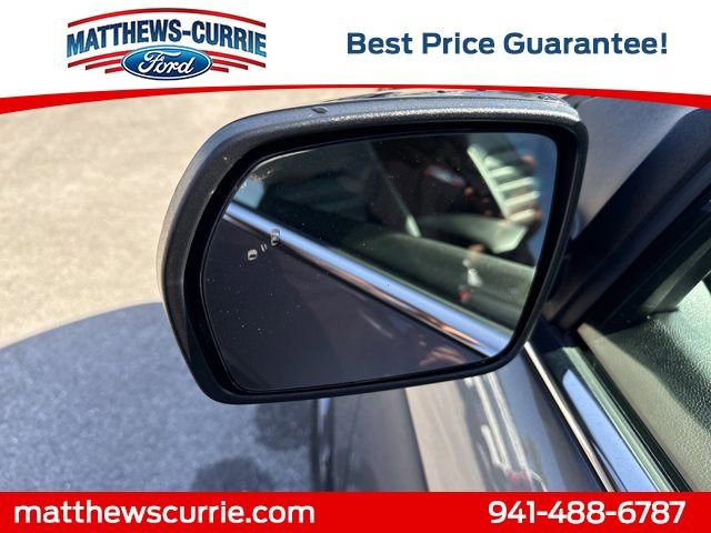 Certified 2022 Ford Edge SEL w/ Sport Appearance Package AWD/4WD image 8