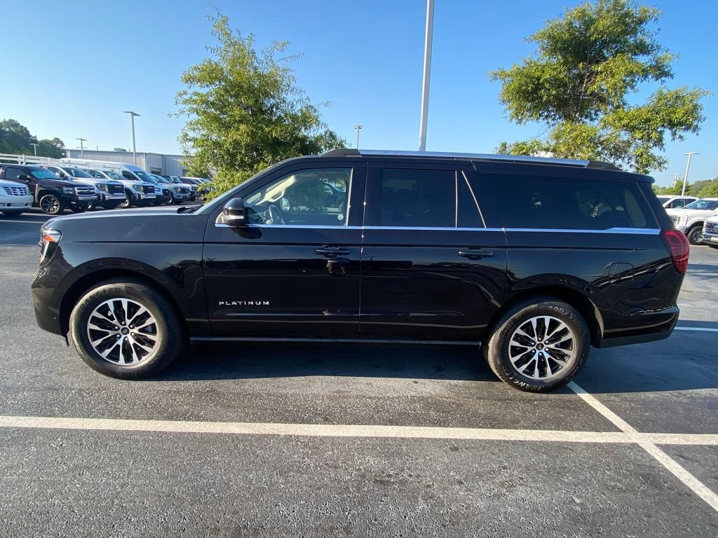 Certified 2025 Ford Expedition Max Platinum AWD/4WD image 4