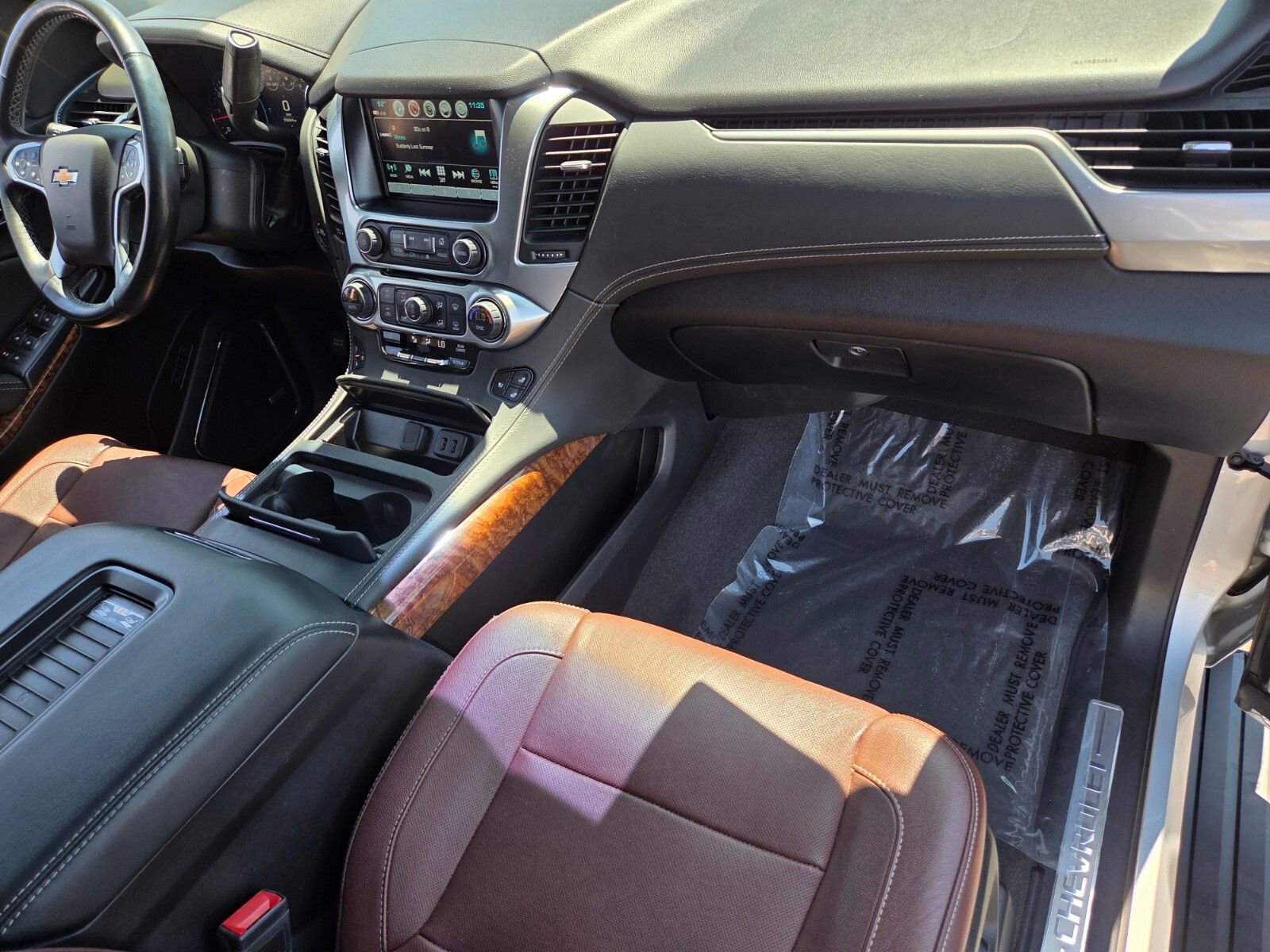 Used 2019 Chevrolet Tahoe Premier w/ Premier Plus Edition RWD image 18