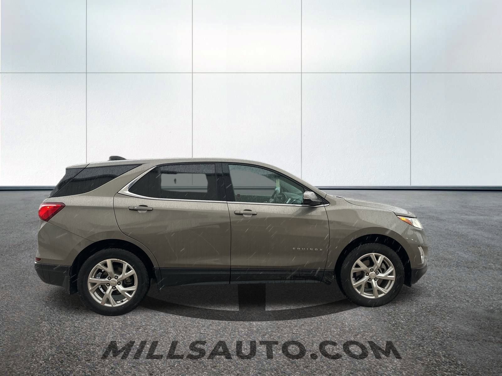 Used 2018 Chevrolet Equinox LT image 4