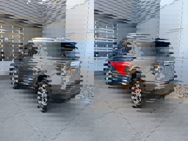 Certified 2020 Ford Explorer XLT w/ Comfort Package image 3