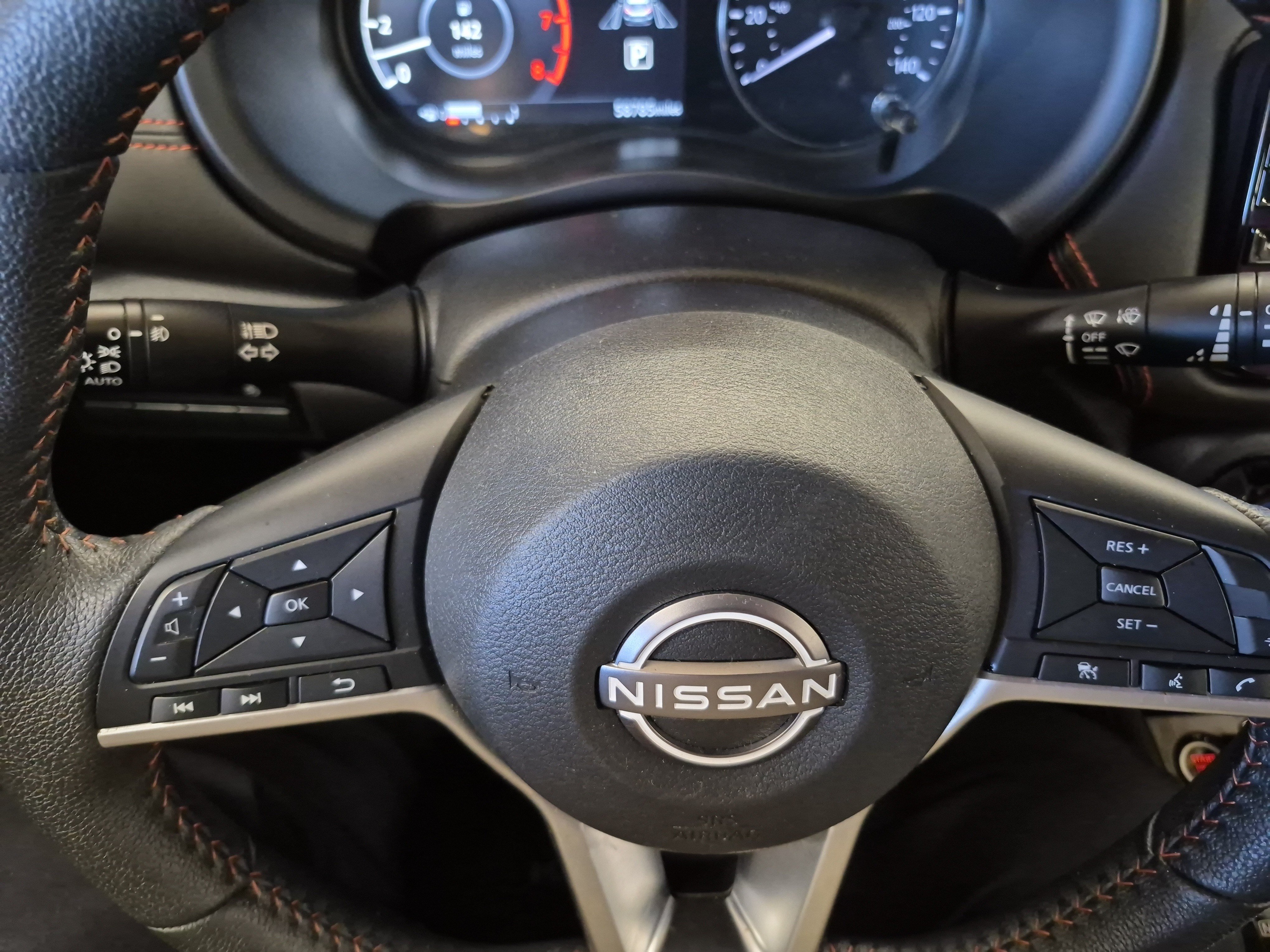 Used 2024 Nissan Kicks SR w/ SR Premium Package FWD image 24