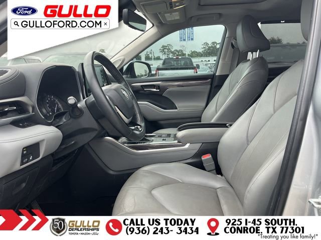 Used 2022 Toyota Highlander Limited FWD image 30