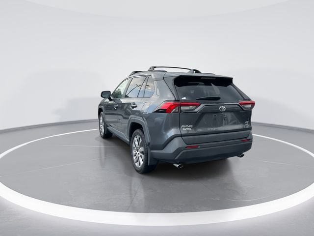 Used 2020 Toyota RAV4 XLE Premium AWD/4WD image 6