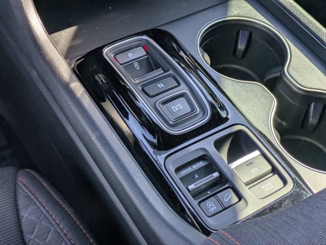 Used 2025 Honda Pilot Sport image 24