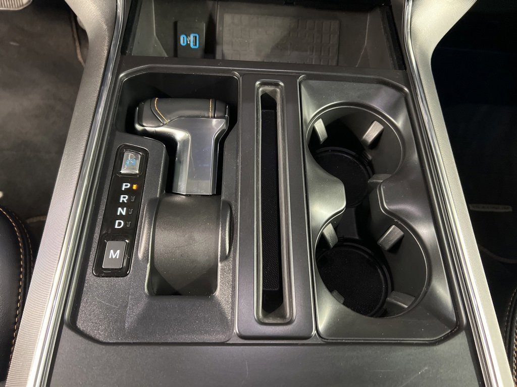 Certified 2022 Ford F150 Platinum w/ Equipment Group 701A High image 17