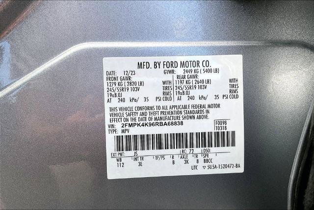 Certified 2024 Ford Edge Titanium AWD/4WD image 36