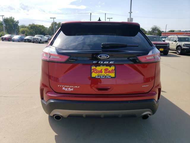 Certified 2023 Ford Edge Titanium image 5