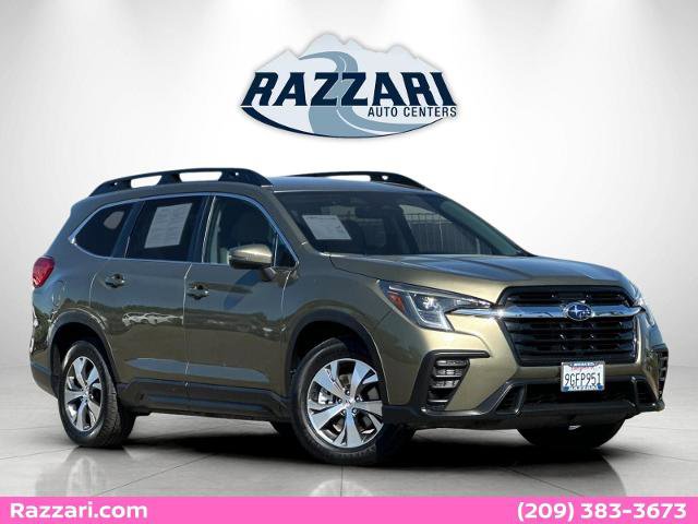 Used 2023 Subaru Ascent Premium w/ Convenience Package AWD/4WD image 1