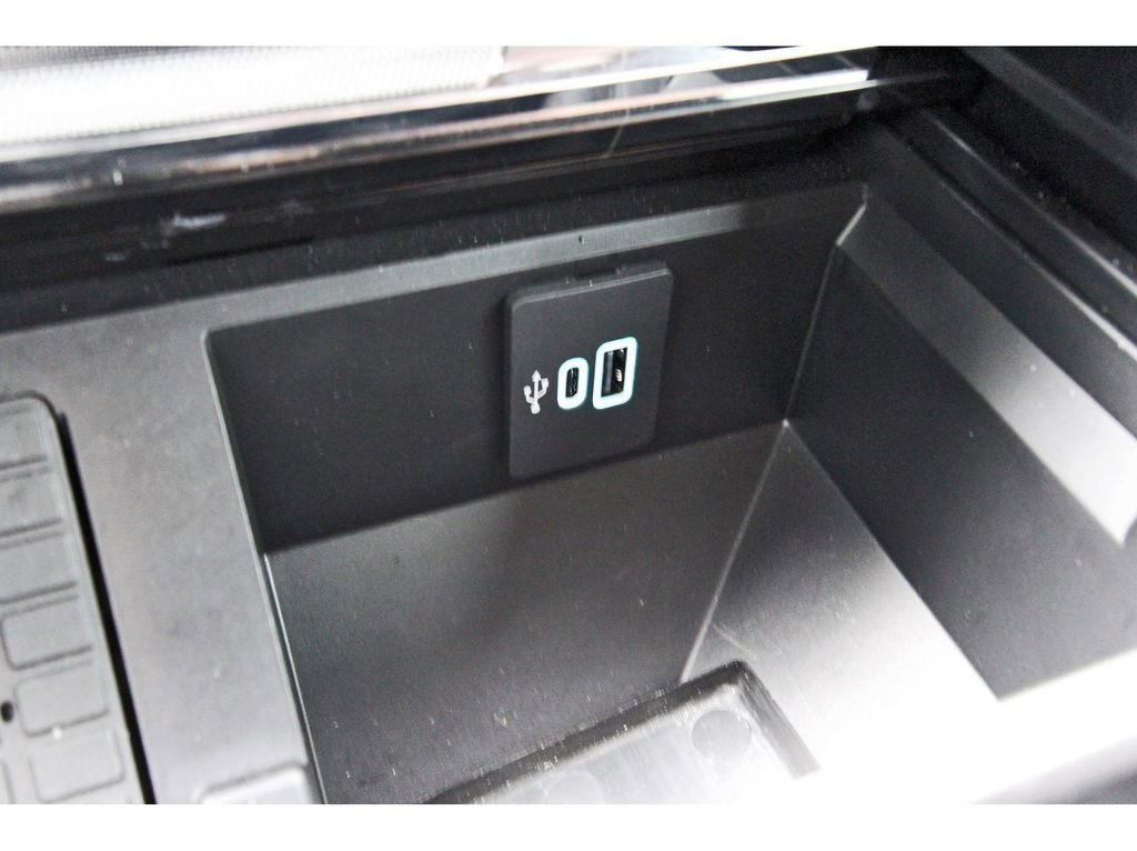 Certified 2024 Ford F250 King Ranch w/ Chrome Package AWD/4WD image 31