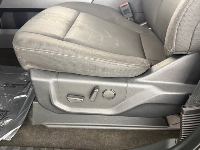 Certified 2019 Ford F150 XLT w/ Equipment Group 302A Luxury image 11