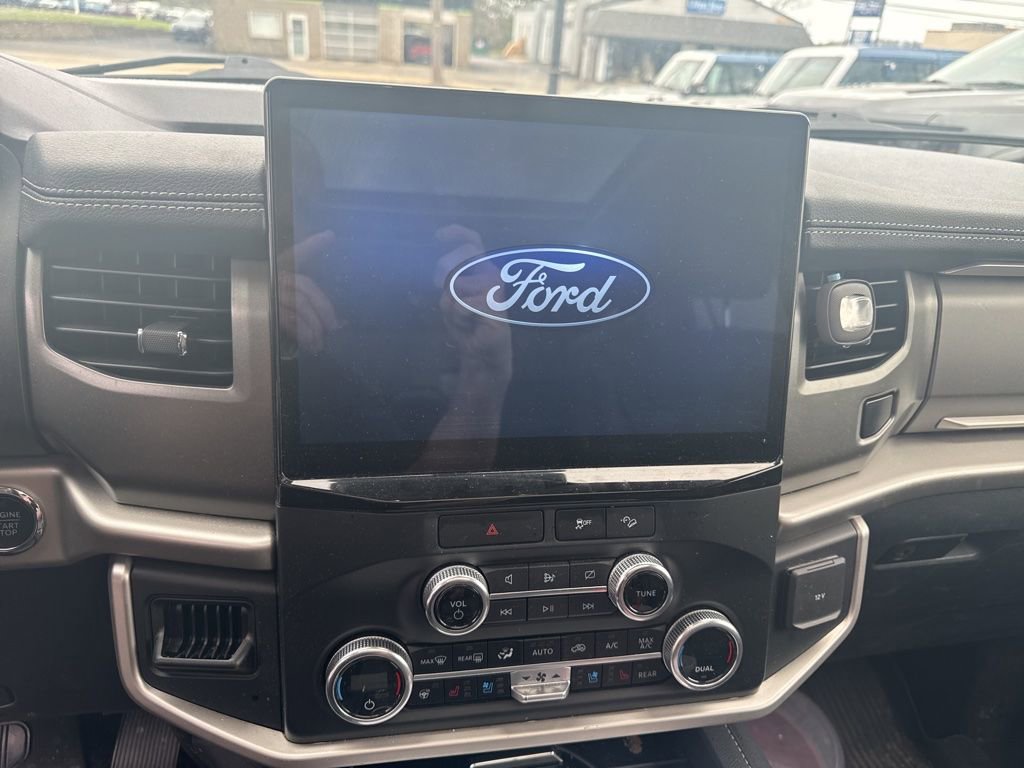 Certified 2023 Ford Expedition XLT AWD/4WD image 14