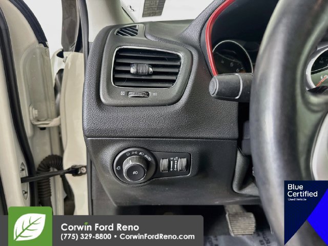 Used 2021 Jeep Compass Trailhawk w/ Sun and Sound Group AWD/4WD image 14